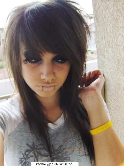 puncteaza cam pustiu lipseshte cv.. admina băăă