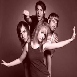 photos ^_^ toata trupa