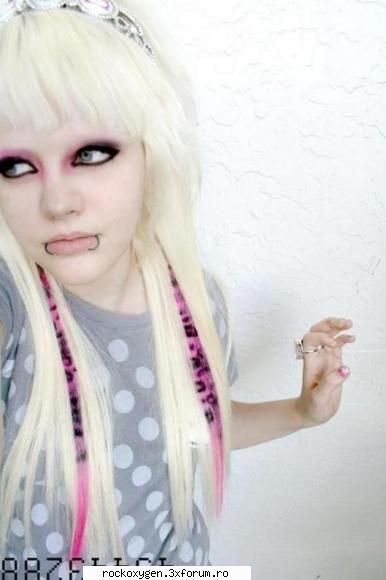 emo girls