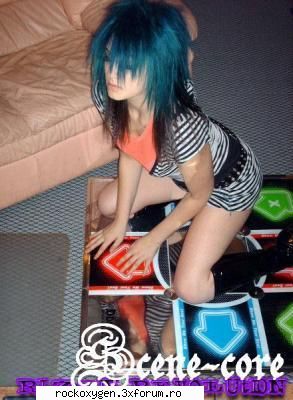 emo girls acuma pun shi &nbsp; deci: rizzie stardust admina băăă