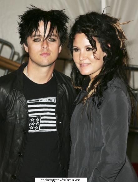 4.  :cool: poze green day