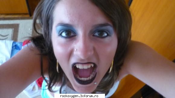 daqm... :rotfl: 
dar daka ma machiez eo...
sau se stramba ionutz (been) o sa semene  :rotfl: 

app