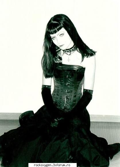 goth girls aici punem poze fete gothice