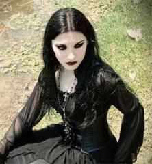6 goth girls