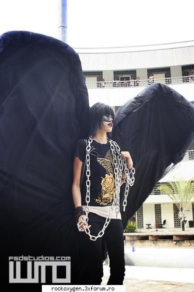 pooze :zzz: goth boys